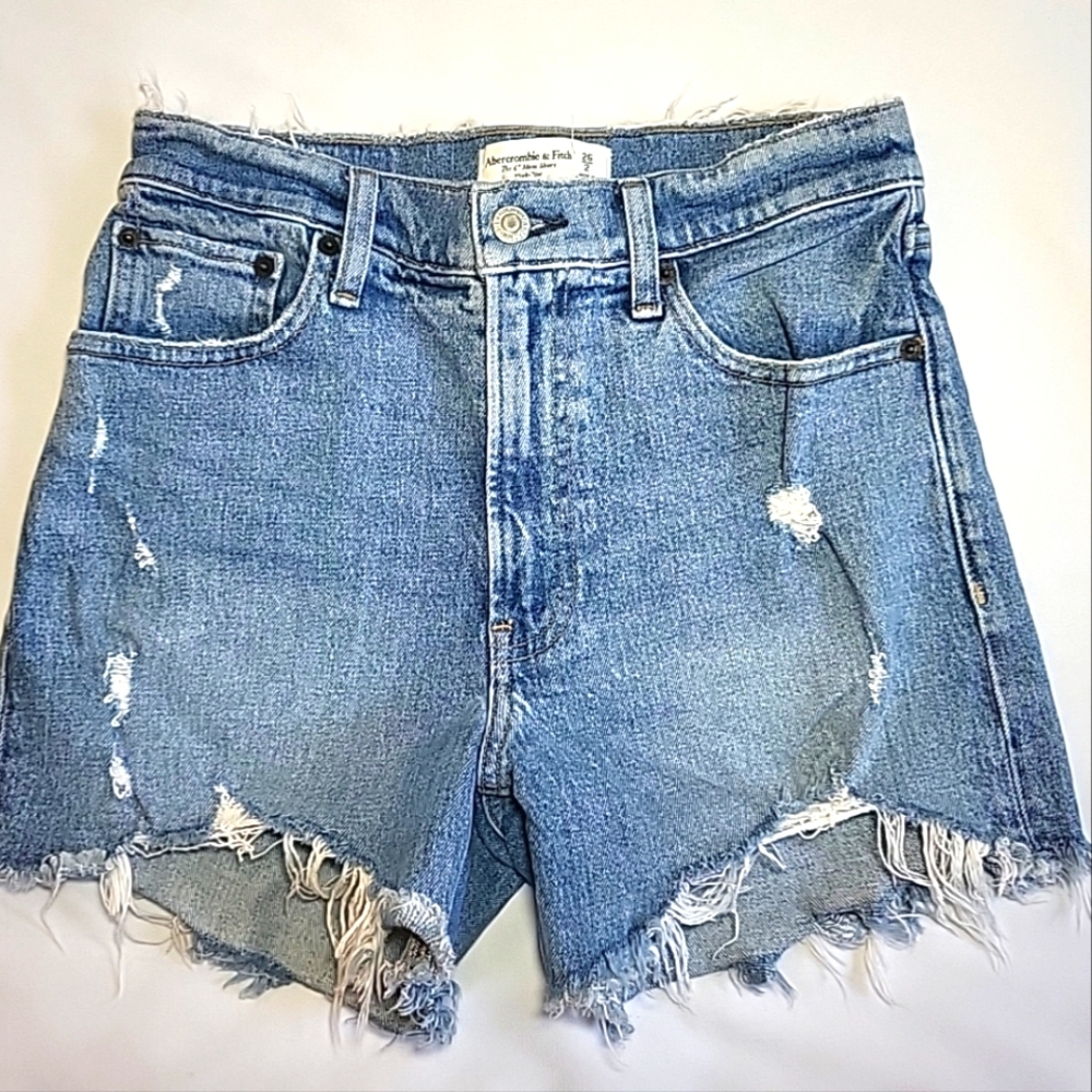 Abercrombie & Fitch 4" Mom Shorts High Rise, Size 2 / 26
